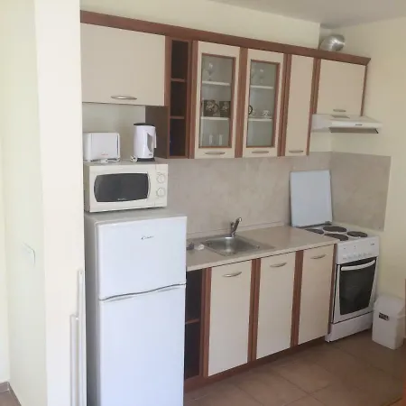 Apartment Несебр Форт Клуб *