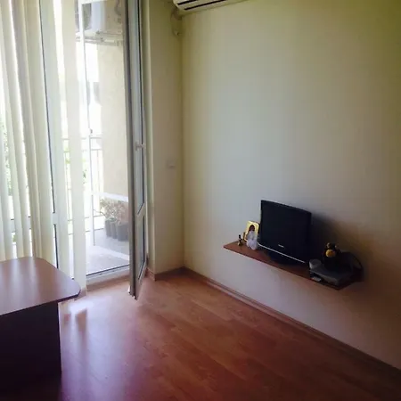 Несебр Форт Клуб Apartment *